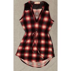 Liberty Lane Top Women's Small Red Plaid Sleeveless